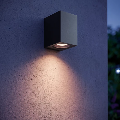 Lucide MR16 - Ampoule led - Ø 5 cm - LED - GU10 (MR16) - 1x5W 2700K - Détecteur Jour/Nuit - Noir - ambiance 2